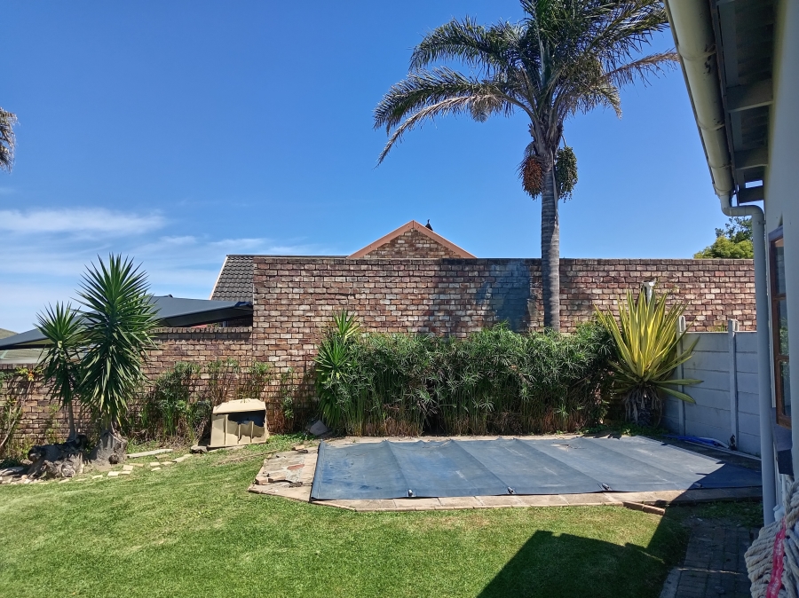 3 Bedroom Property for Sale in Rooi Rivier Rif Western Cape